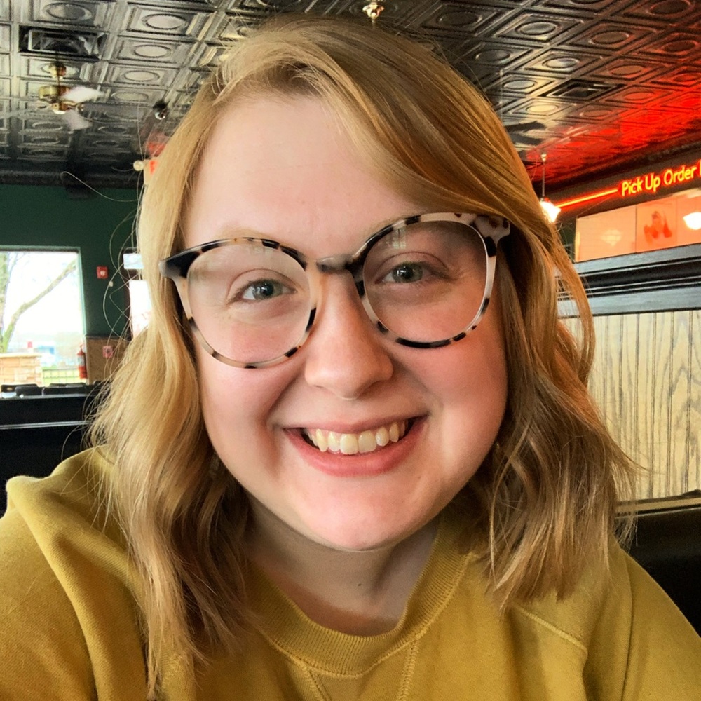 Meet your Posher, Kayce
